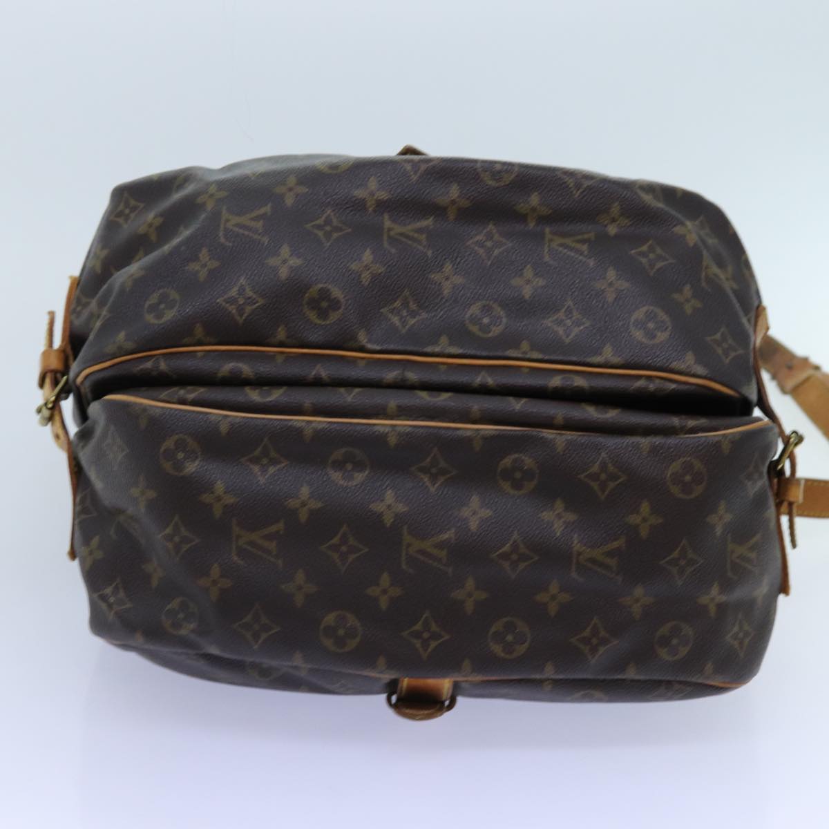 LOUIS VUITTON Monogram Saumur 35 Shoulder Bag M42254 LV Auth 71717