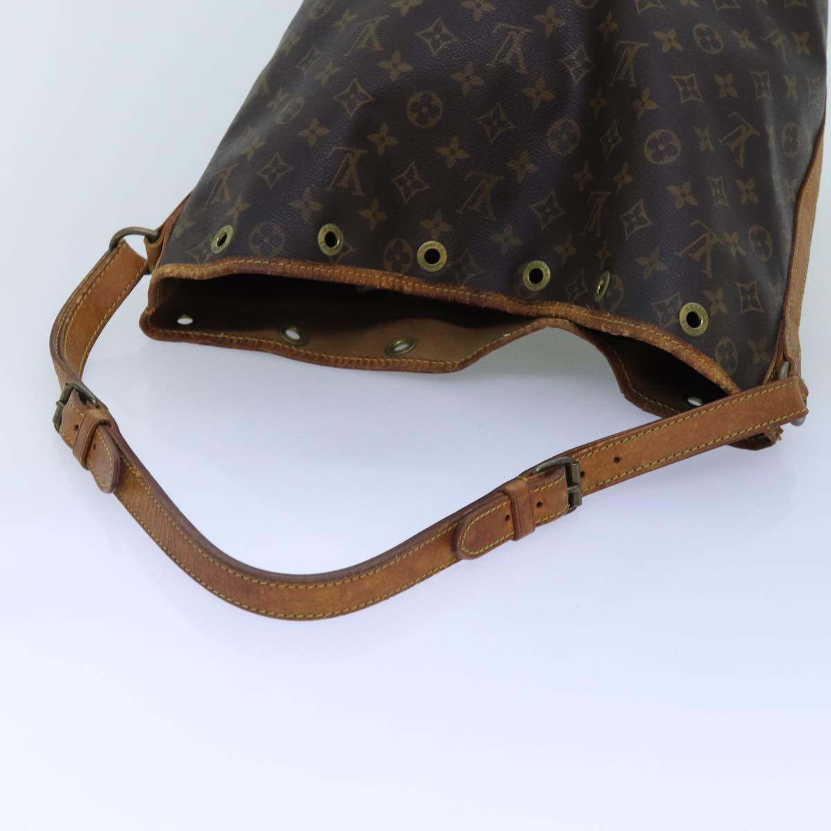 LOUIS VUITTON Monogram Noe Shoulder Bag M42224 LV Auth 71735