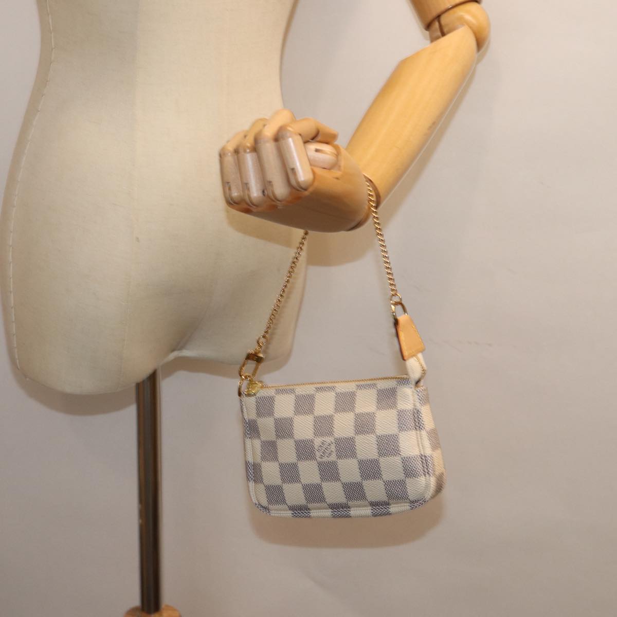 LOUIS VUITTON Damier Azur Mini Pochette Accessoires Pouch N60487 LV Auth 71970A