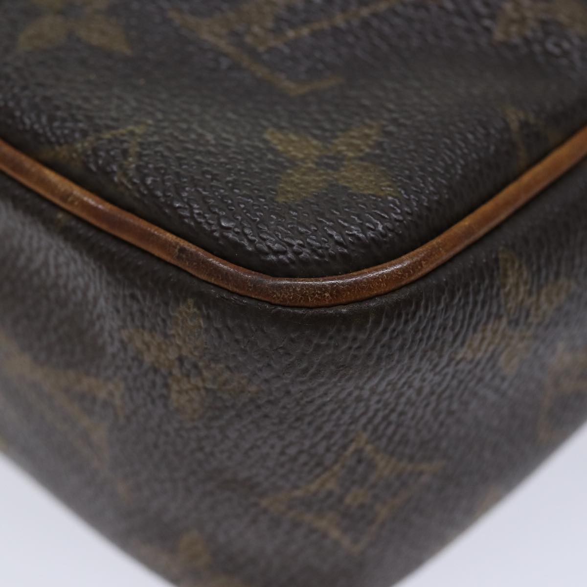 LOUIS VUITTON Monogram Compiegne 23 Clutch Bag M51847 LV Auth 72306