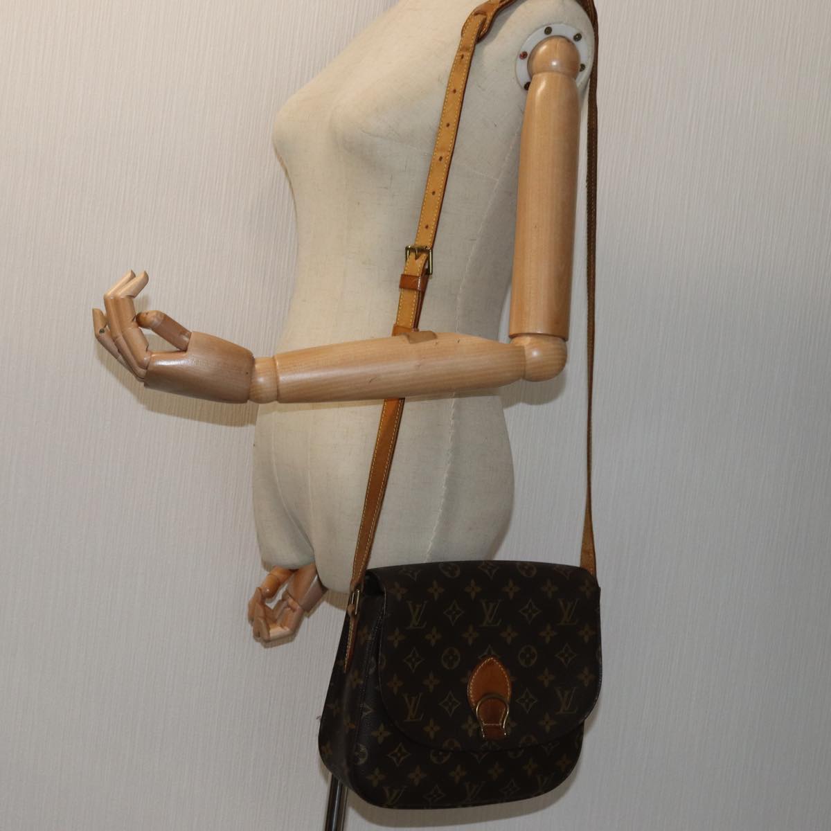 LOUIS VUITTON Monogram Saint Cloud GM Shoulder Bag M51242 LV Auth 72341