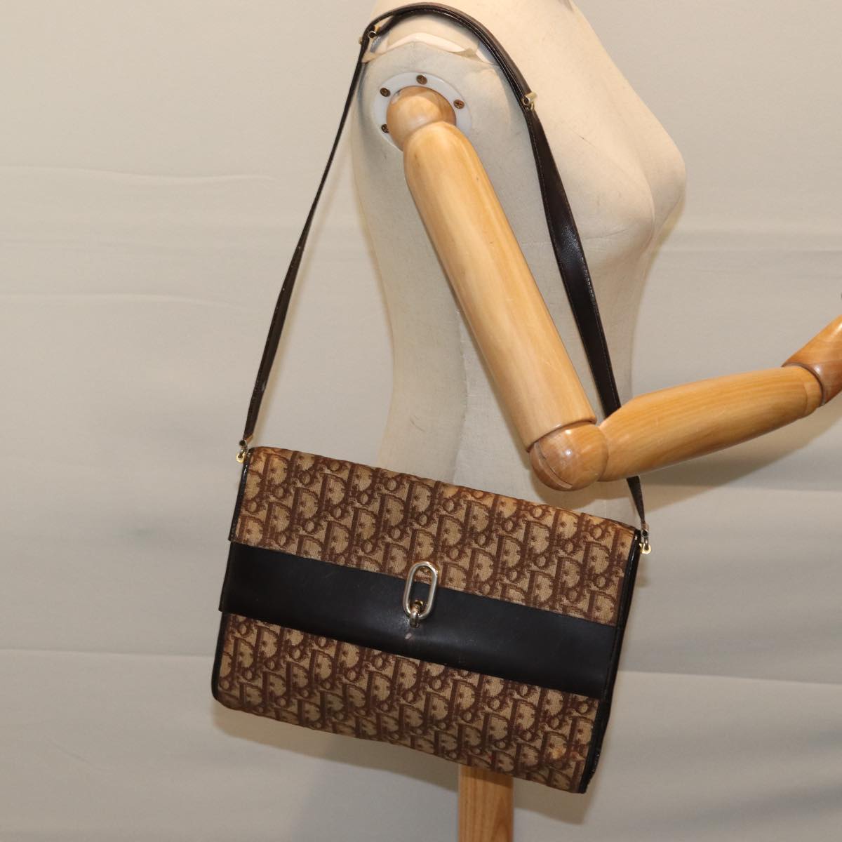 Christian Dior Trotter Canvas Shoulder Bag Brown Auth 72497