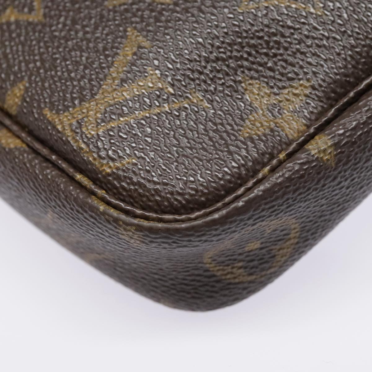 LOUIS VUITTON Monogram Pochette Accessoires Pouch M51980 LV Auth 72581