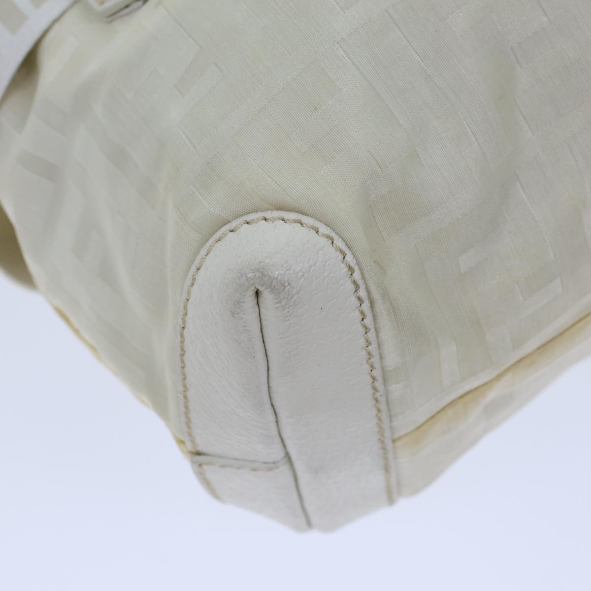 FENDI Zucca Canvas Hand Bag Nylon White Auth 72631