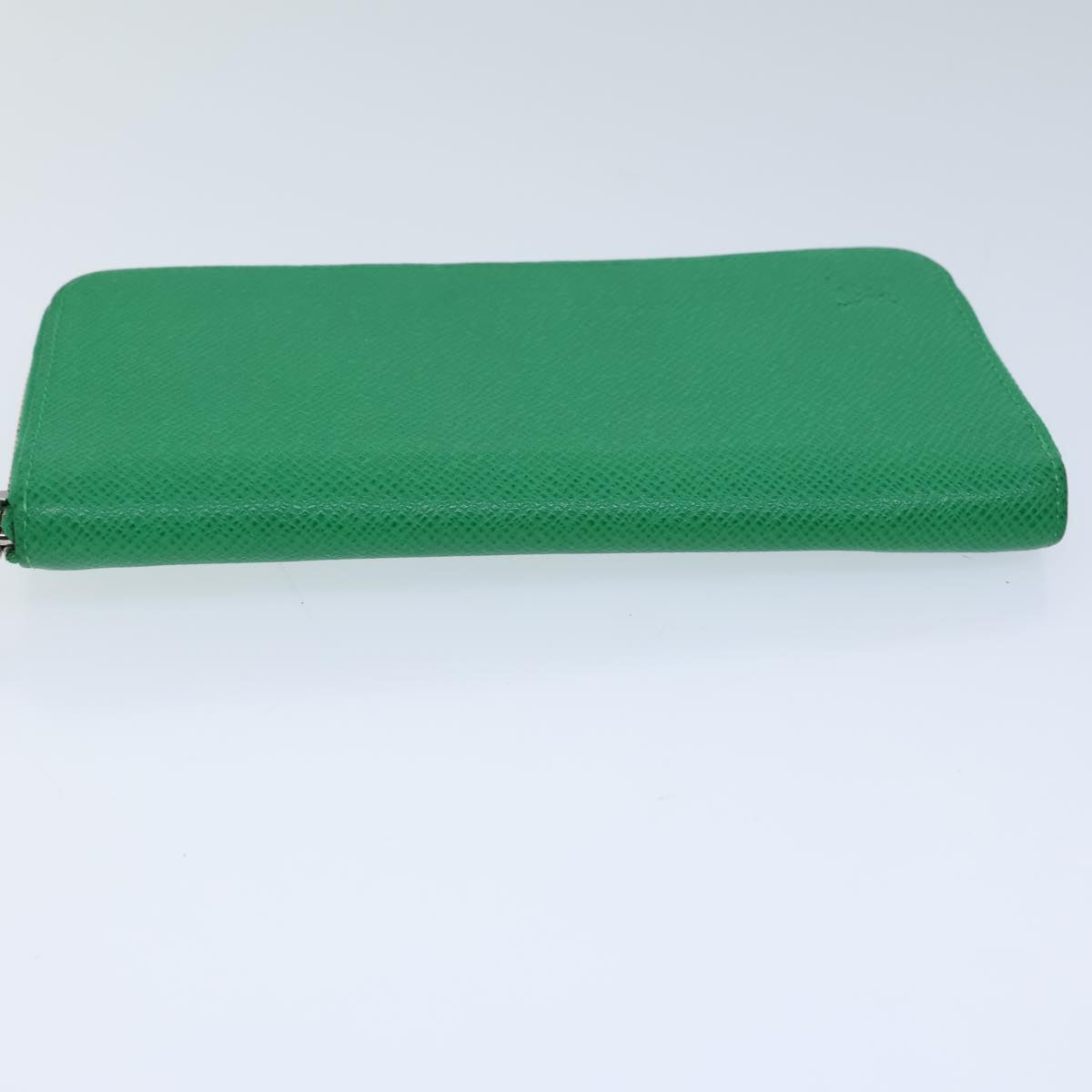 LOUIS VUITTON Taiga Zippy Wallet Vertical Long Wallet Green M32835 LV Auth 72914