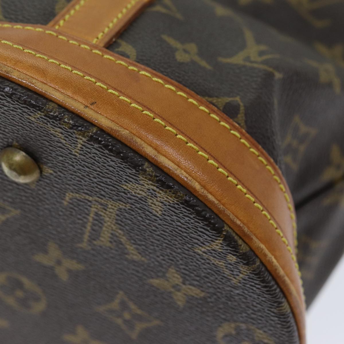 LOUIS VUITTON Monogram Bucket GM Shoulder Bag M42236 LV Auth 73059