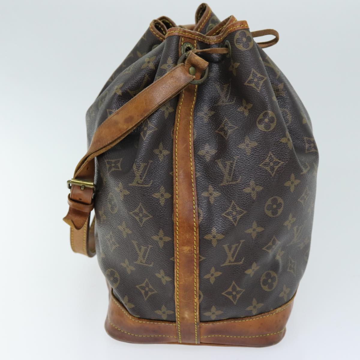 LOUIS VUITTON Monogram Noe Shoulder Bag M42224 LV Auth 73062