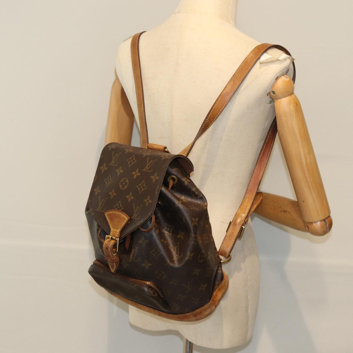 LOUIS VUITTON Monogram Montsouris MM Backpack M51136 LV Auth 73315