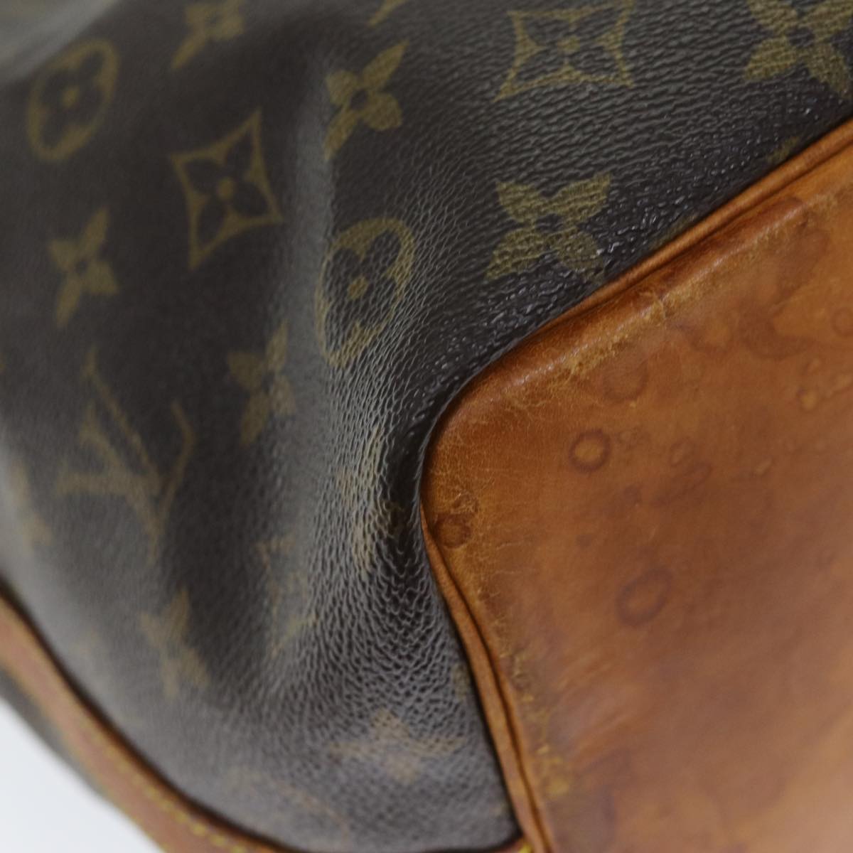 LOUIS VUITTON Monogram Petit Noe Shoulder Bag M42226 LV Auth 73435