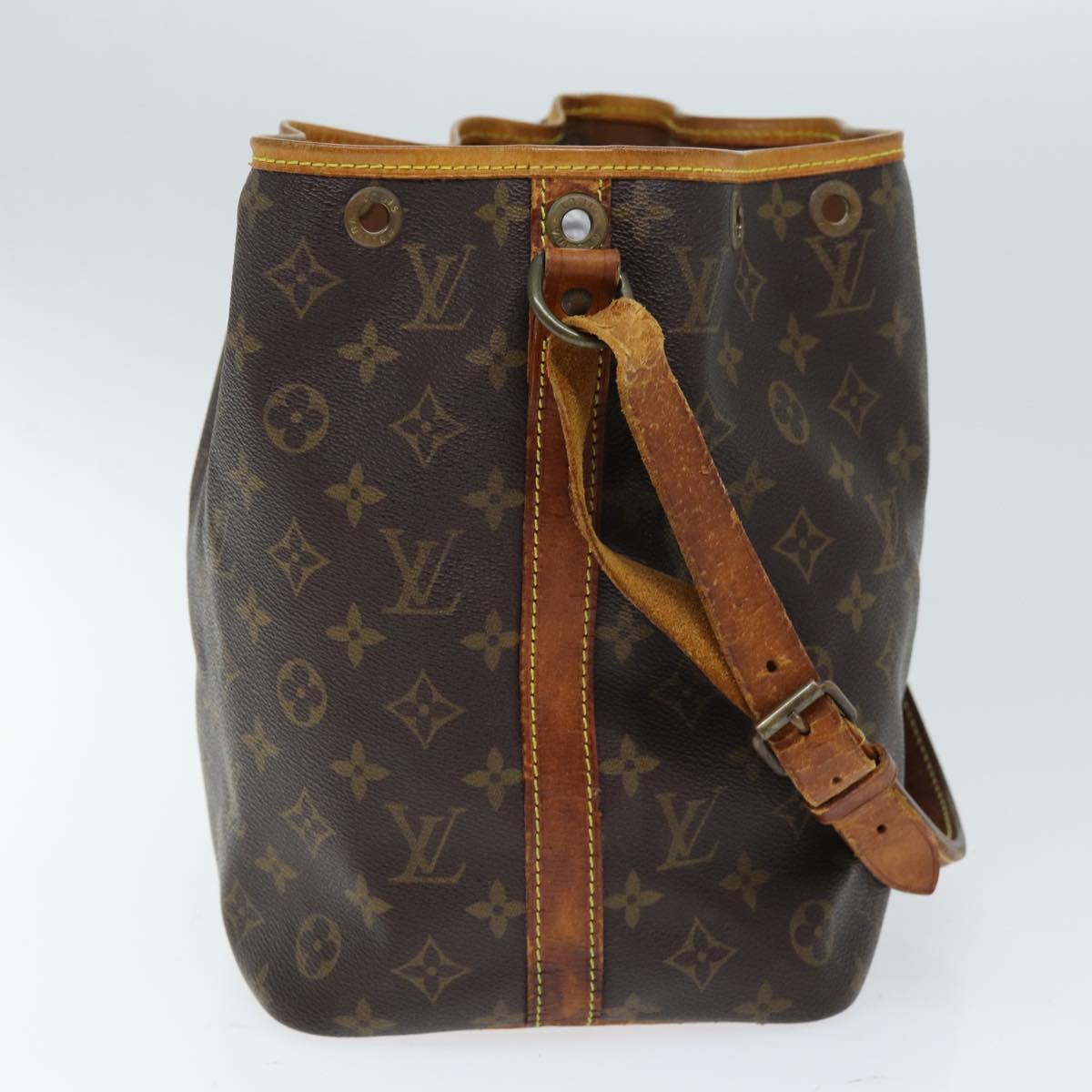 LOUIS VUITTON Monogram Petit Noe Shoulder Bag M42226 LV Auth 73435