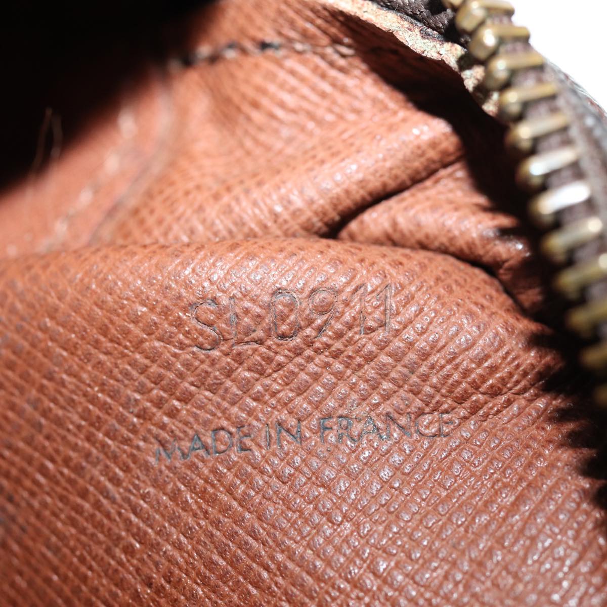 LOUIS VUITTON Monogram Compiegne 28 Clutch Bag M51845 LV Auth 73763