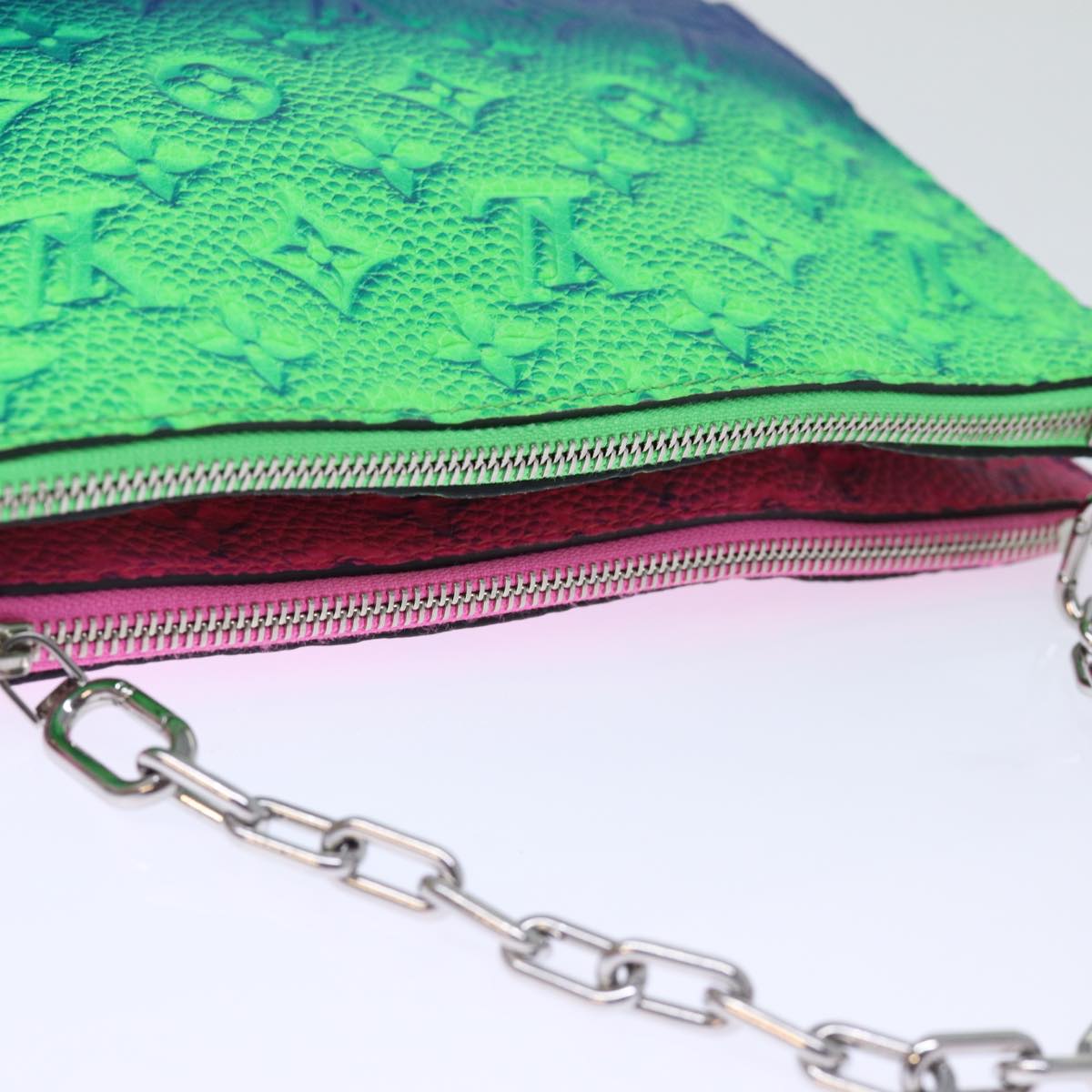LOUIS VUITTON Monogram Illusion Trio Pouch NM Pouch Green Pink LV Auth 73911SM