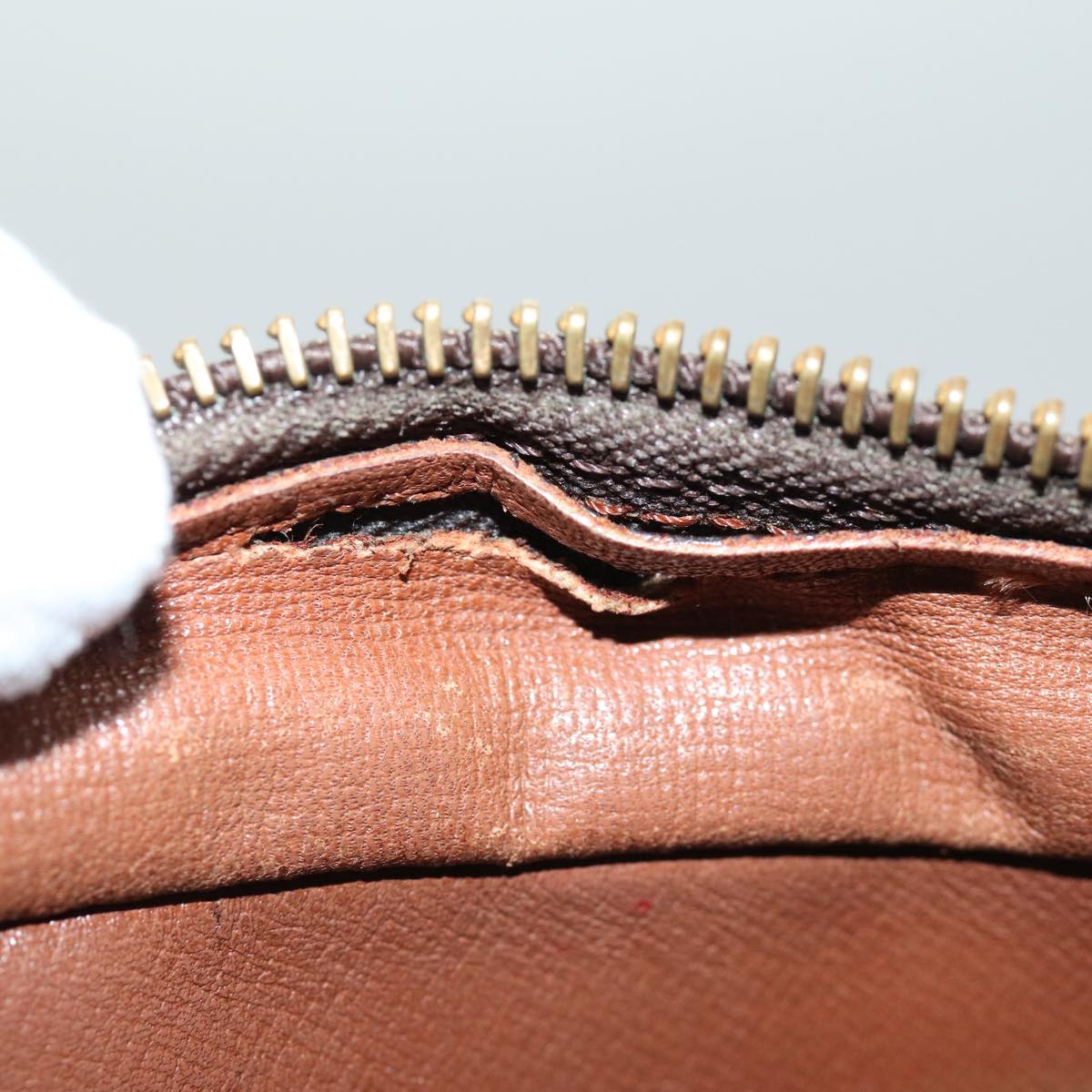 LOUIS VUITTON Monogram Compiegne 23 Clutch Bag M51847 LV Auth 74580