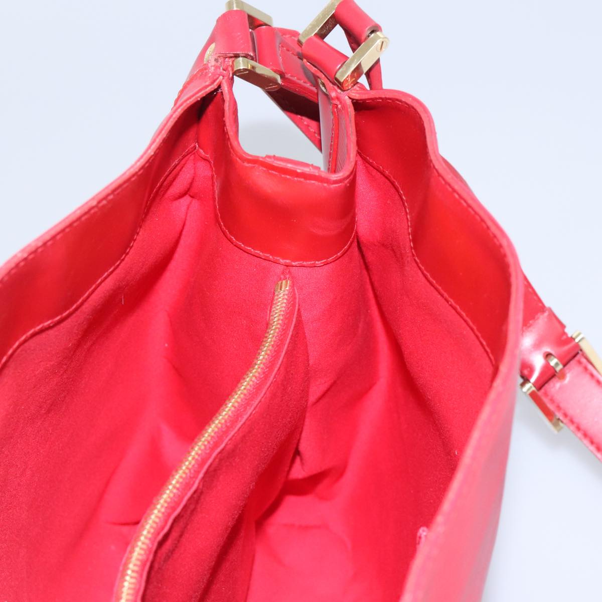 LOUIS VUITTON Epi Mandala MM Shoulder Bag Red M5889E LV Auth 75384