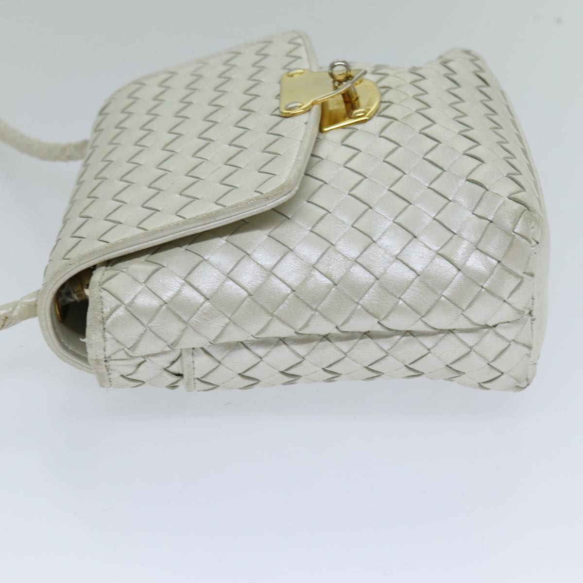 BOTTEGA VENETA INTRECCIATO Shoulder Bag Leather White Auth 75450