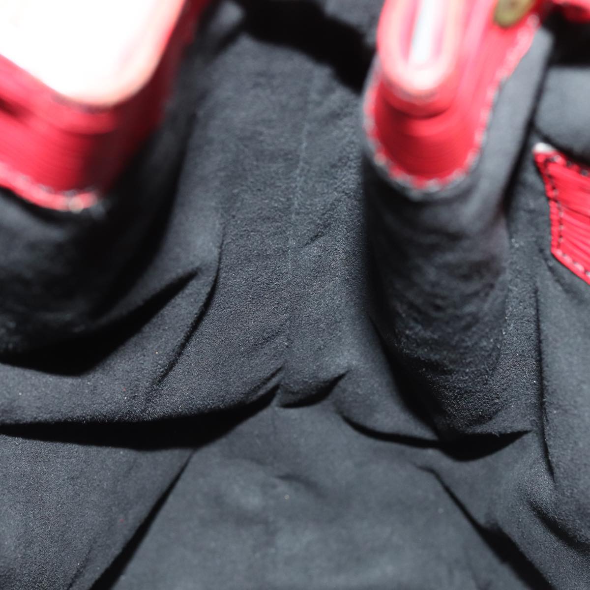 LOUIS VUITTON Epi Noe Shoulder Bag Red M44007 LV Auth 76345