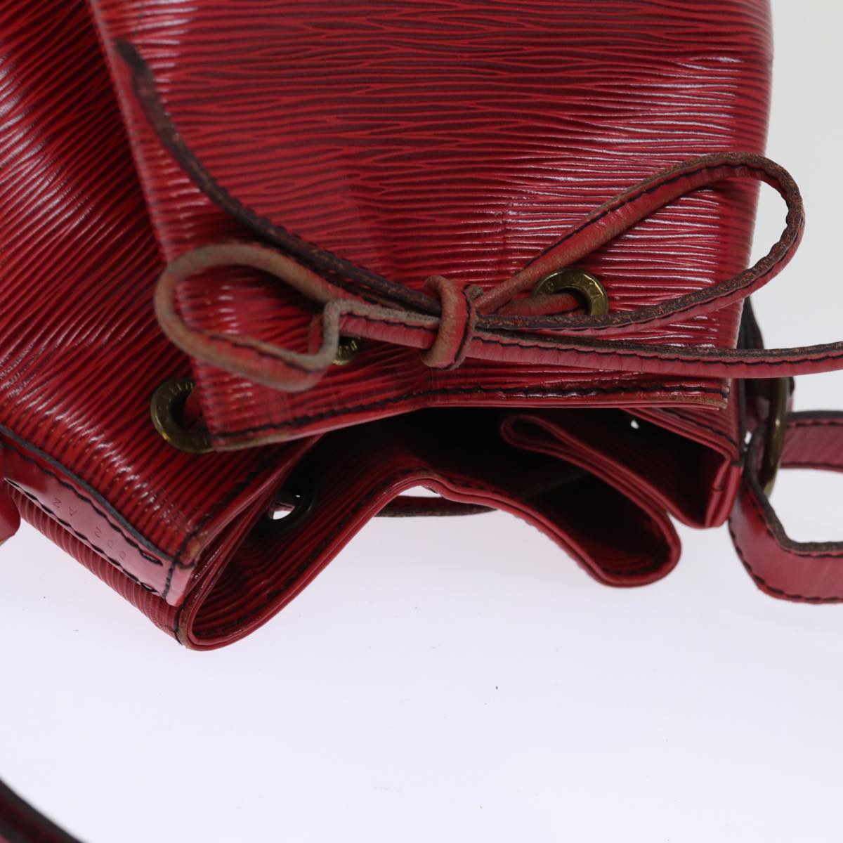 LOUIS VUITTON Epi Noe Shoulder Bag Red M44007 LV Auth 76345