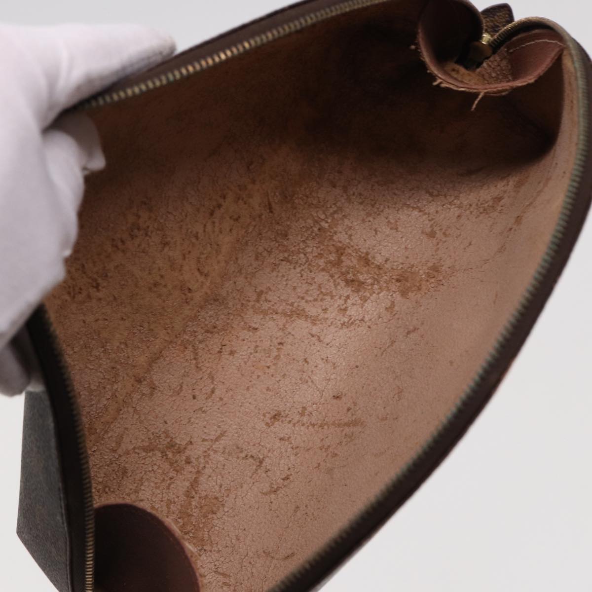 LOUIS VUITTON Monogram Trousse Demi Ronde Cosmetic Pouch M47520 LV Auth 77855