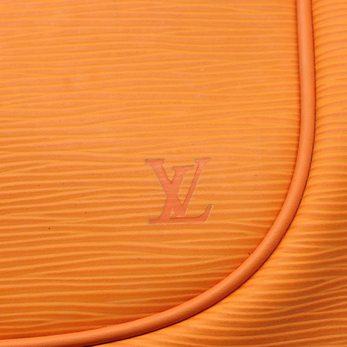 LOUIS VUITTON Epi Danura GM Hand Bag Orange Mandarin M5890H LV Auth 77879V
