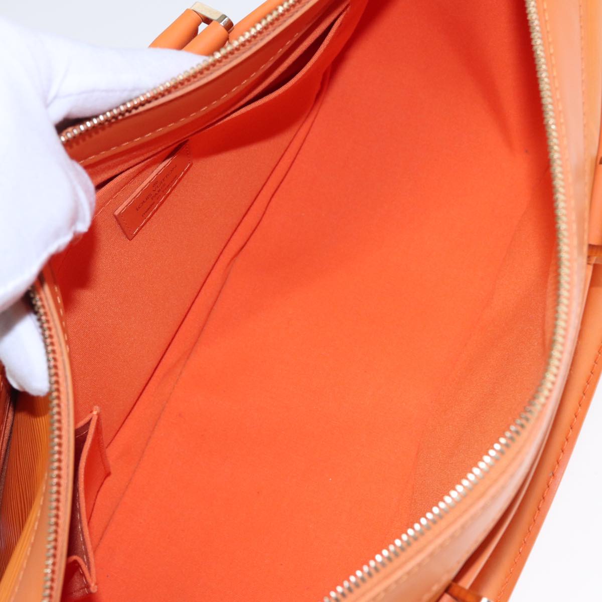 LOUIS VUITTON Epi Danura GM Hand Bag Orange Mandarin M5890H LV Auth 77879V
