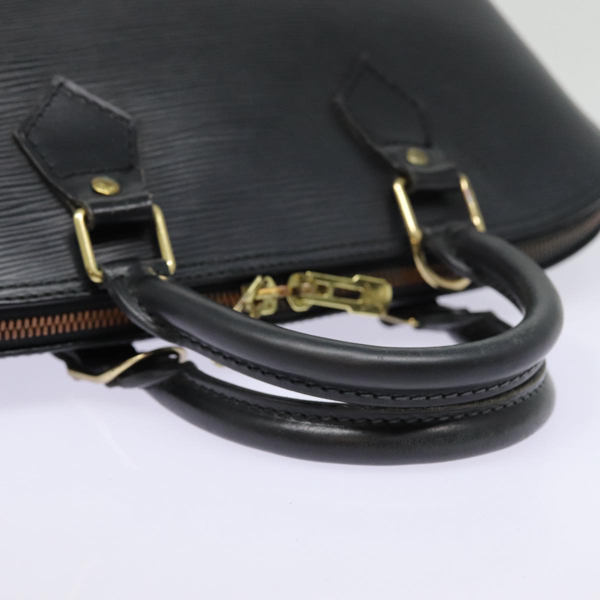 LOUIS VUITTON Epi Alma Hand Bag Black M52142 LV Auth 77908