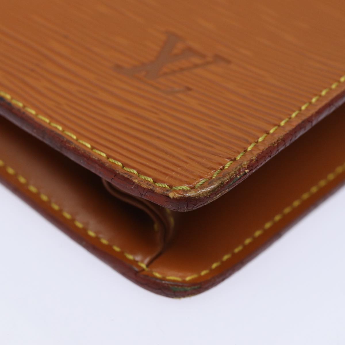 LOUIS VUITTON Epi Porte Documents Bandouliere Brown M54468 LV Auth 78147