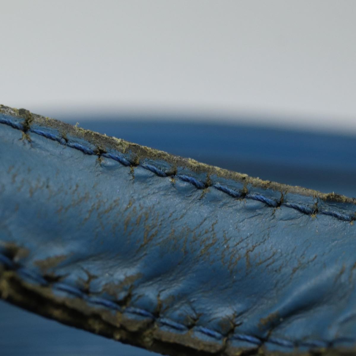 LOUIS VUITTON Epi Saint Jacques Shoulder Bag Blue M52275 LV Auth 78595