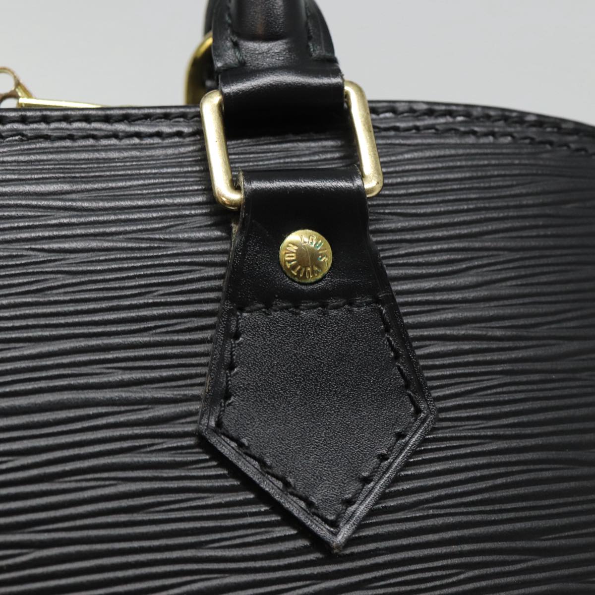 LOUIS VUITTON Epi Alma Hand Bag Black M52142 LV Auth 78691