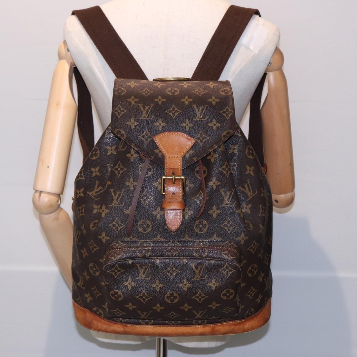 LOUIS VUITTON Monogram Montsouris GM Backpack M51135 LV Auth 79870