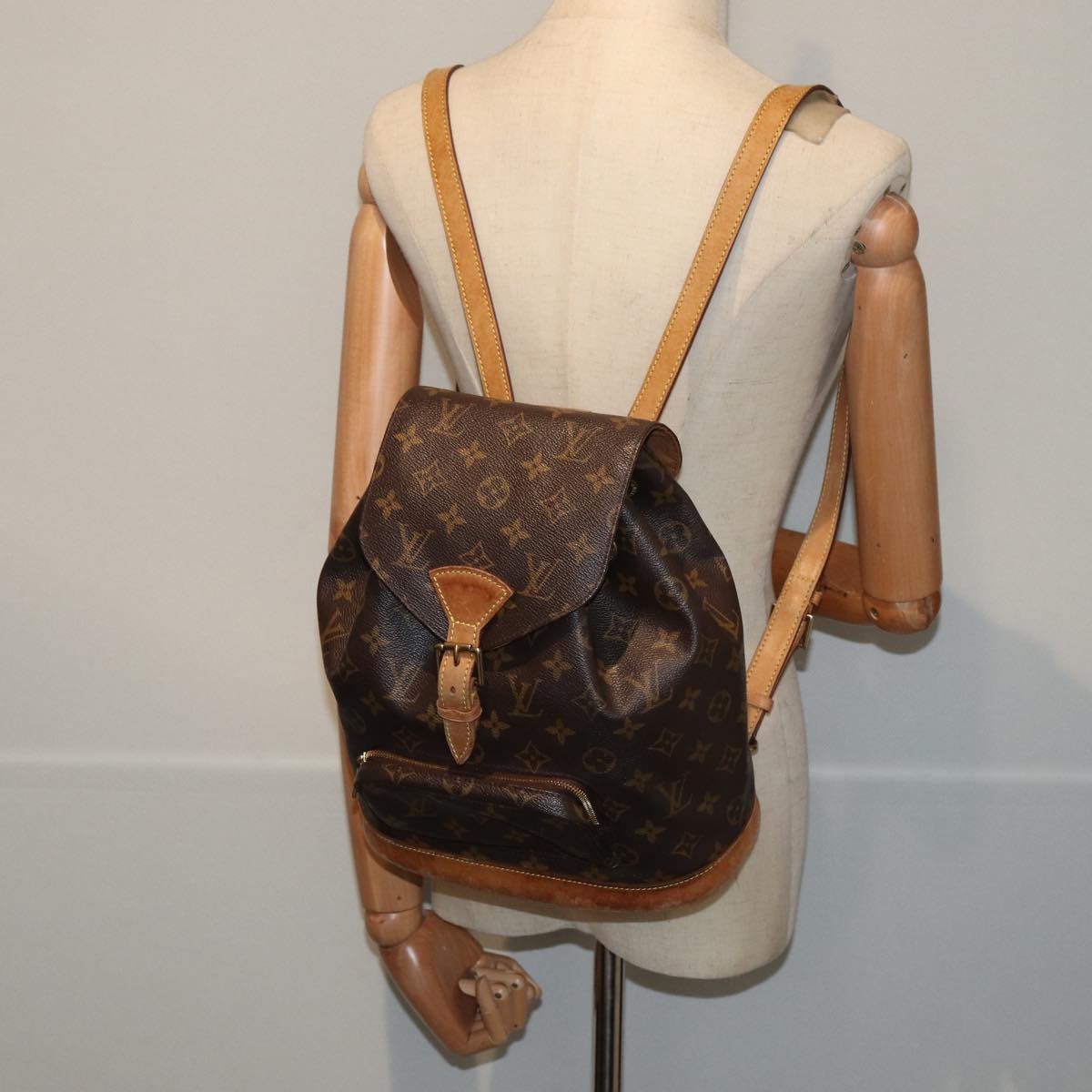 LOUIS VUITTON Monogram Montsouris MM Backpack M51136 LV Auth 79871