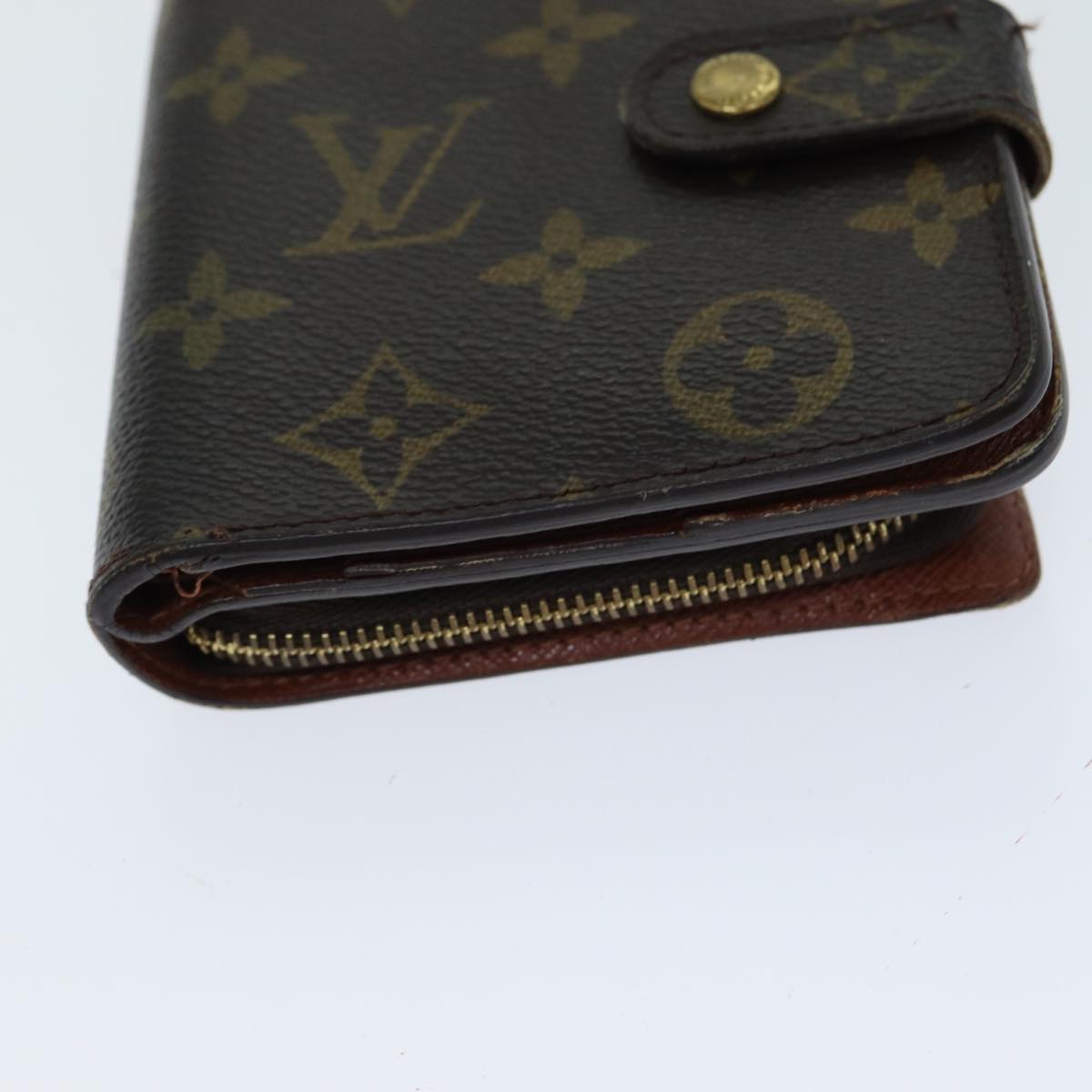 LOUIS VUITTON Monogram Compact Zip Wallet M61667 LV Auth 79897