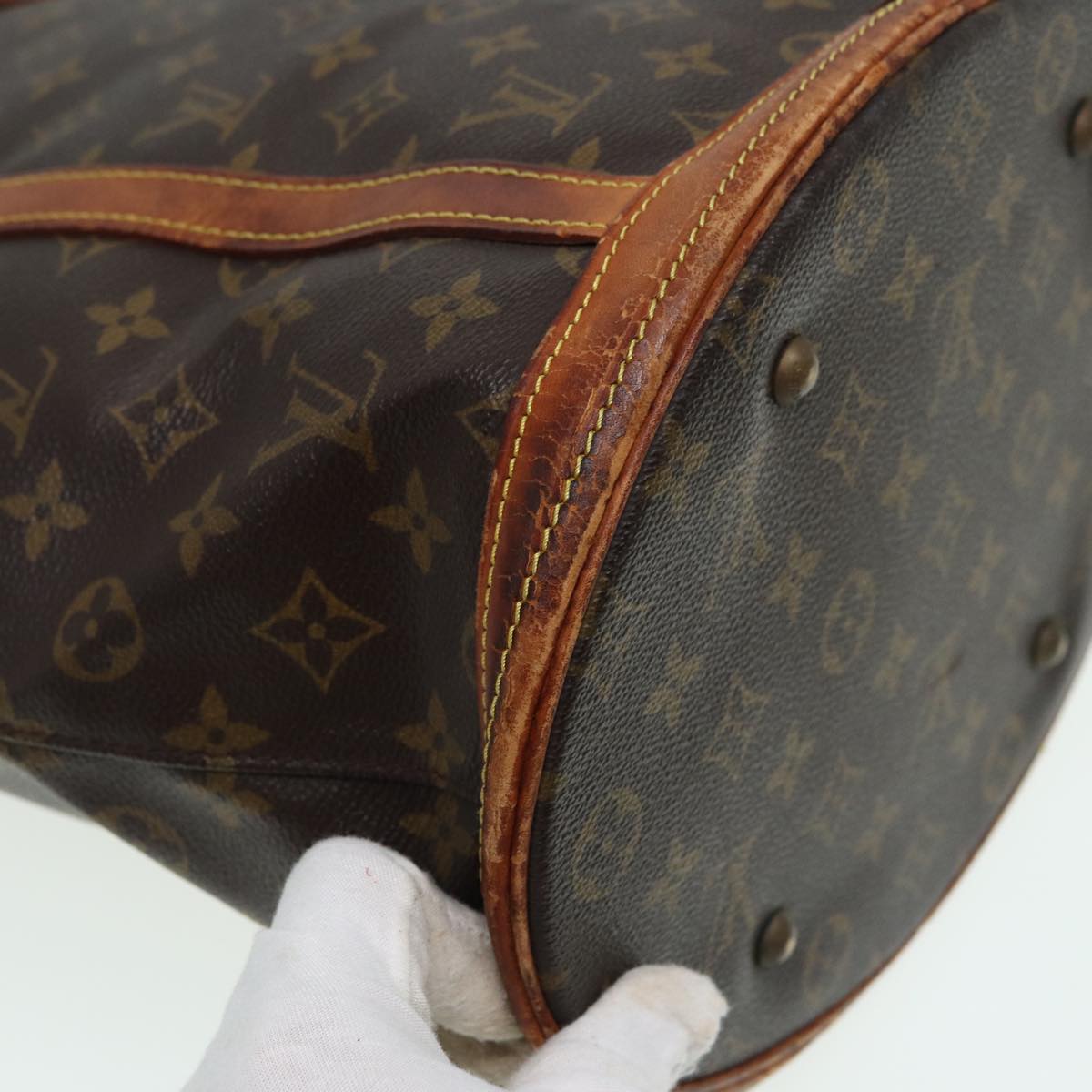 LOUIS VUITTON Monogram Bucket GM Shoulder Bag M42236 LV Auth 79920
