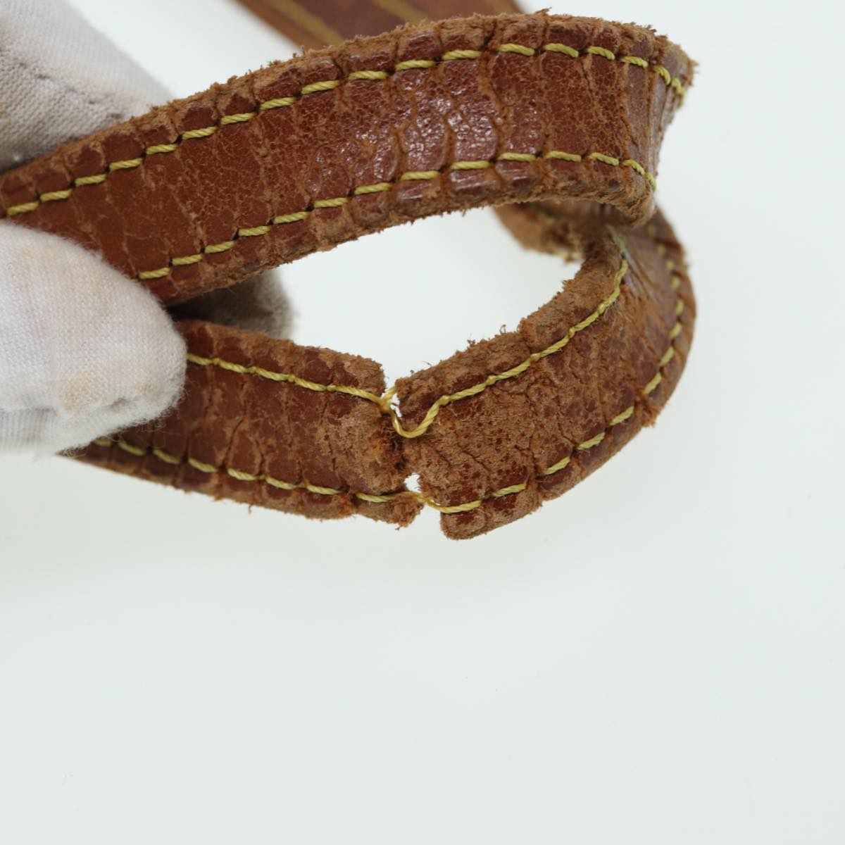 LOUIS VUITTON Monogram Bucket GM Shoulder Bag M42236 LV Auth 79920