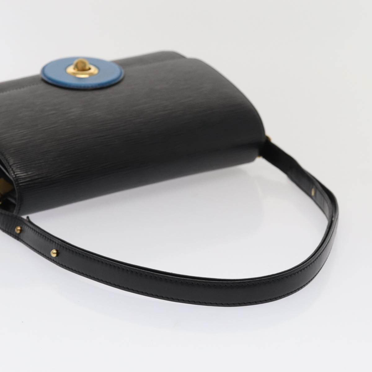 LOUIS VUITTON Epi Bicolor Free Run Shoulder Bag Black Blue M52415 LV Auth 79972