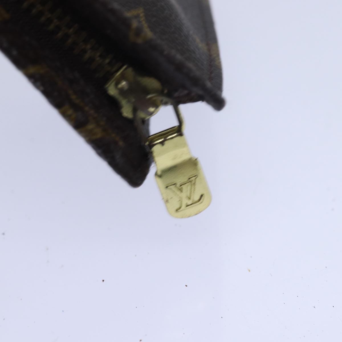 LOUIS VUITTON Monogram Bucket GM Pouch Accessory Pouch LV Auth 80022