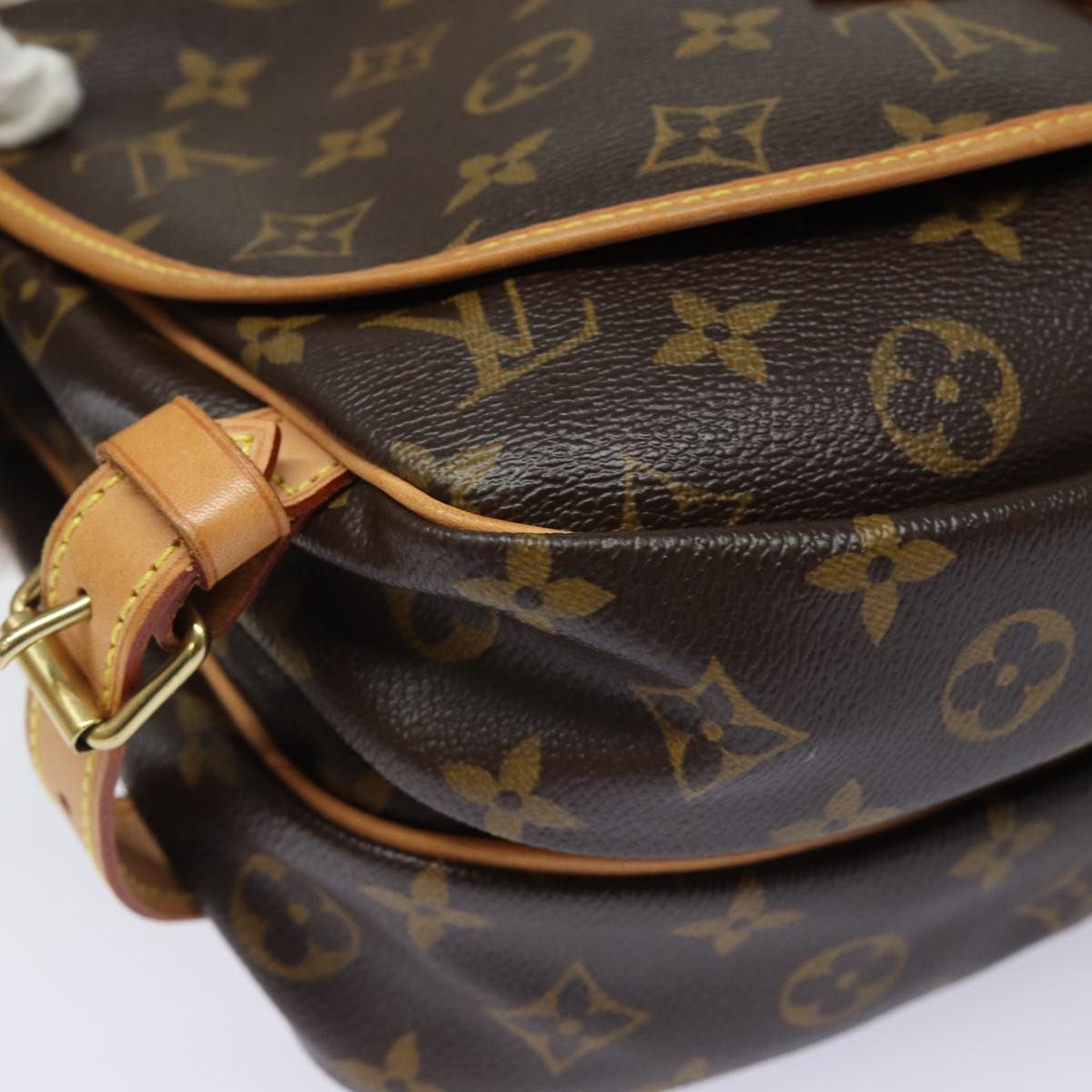 LOUIS VUITTON Monogram Saumur 30 Shoulder Bag M42256 LV Auth 80965V
