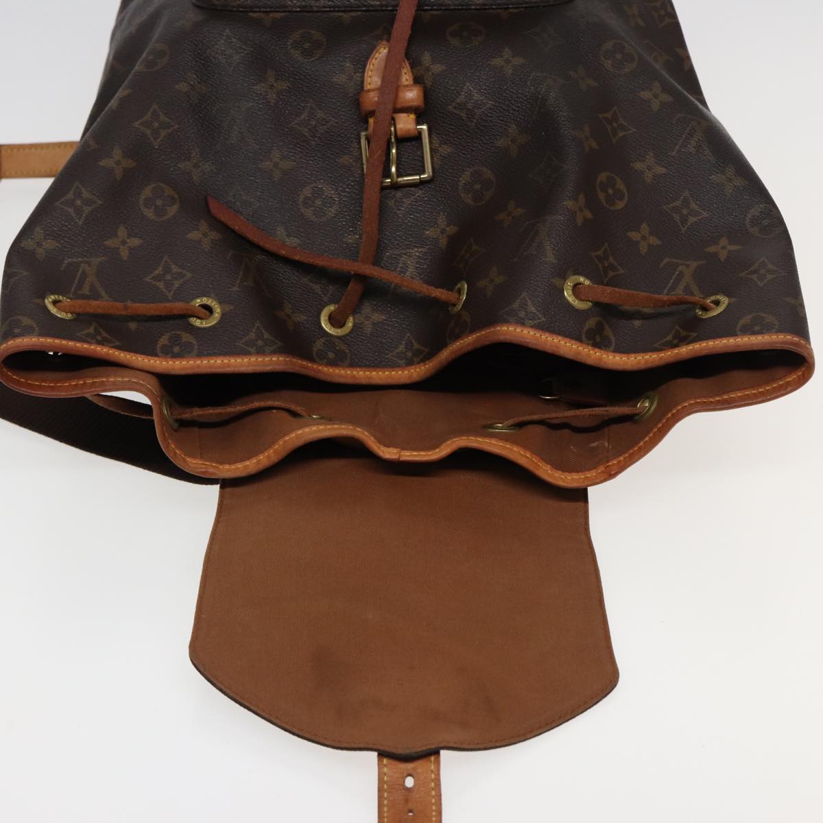 LOUIS VUITTON Monogram Montsouris GM Backpack M51135 LV Auth 81507