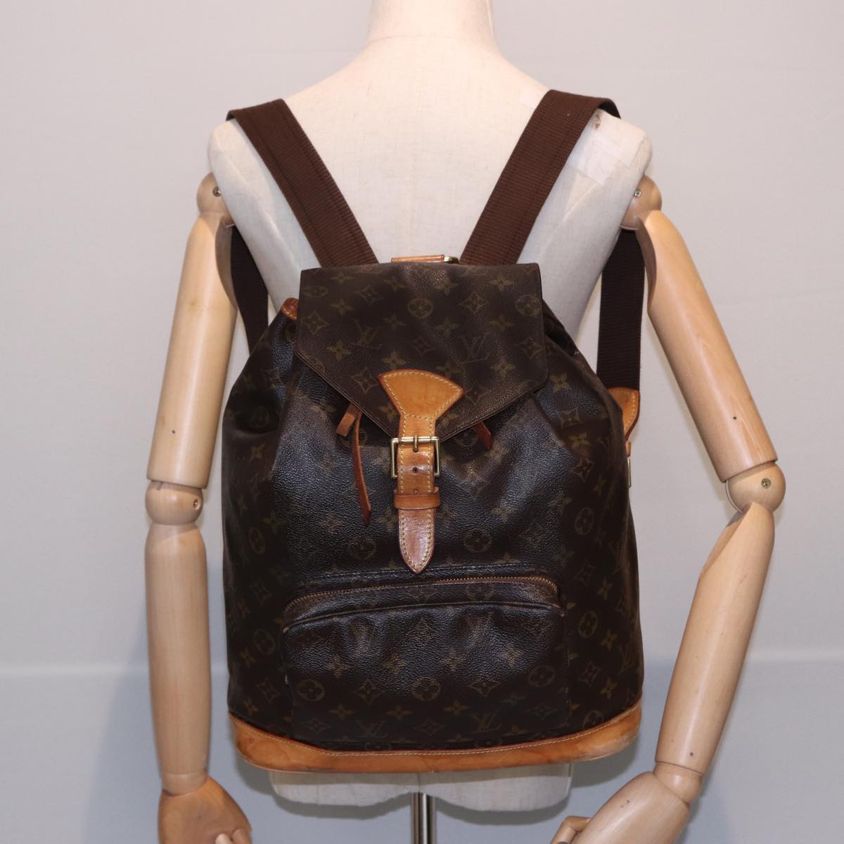 LOUIS VUITTON Monogram Montsouris GM Backpack M51135 LV Auth 81507