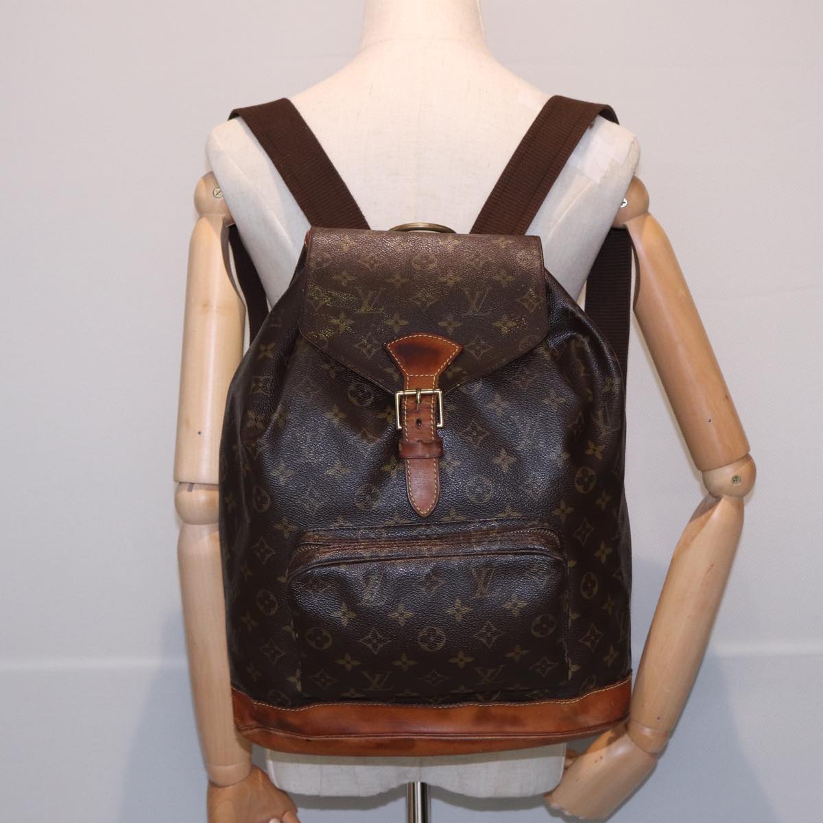 LOUIS VUITTON Monogram Montsouris GM Backpack M51135 LV Auth 81508