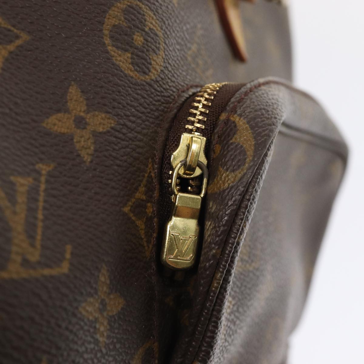 LOUIS VUITTON Monogram Montsouris MM Backpack M51136 LV Auth 82287