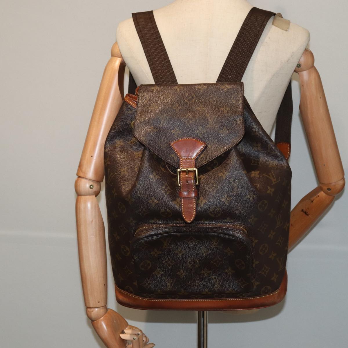 LOUIS VUITTON Monogram Montsouris GM Backpack M51135 LV Auth 82289