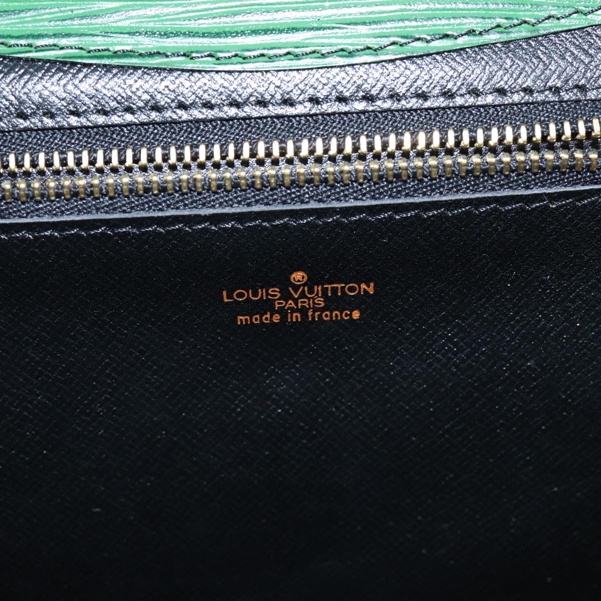 LOUIS VUITTON Epi Montaigne 27 Clutch Bag Green M52654 LV Auth 83255
