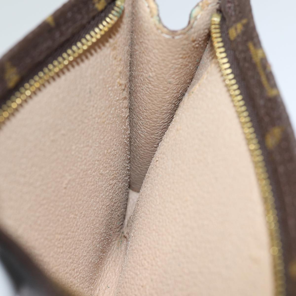 LOUIS VUITTON Monogram Bucket PM Accessory Pouch LV Auth 83505