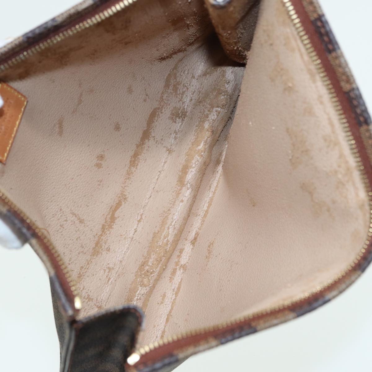 LOUIS VUITTON Damier Ebene Poche Toilette 26 Pouch N47543 LV Auth 83604