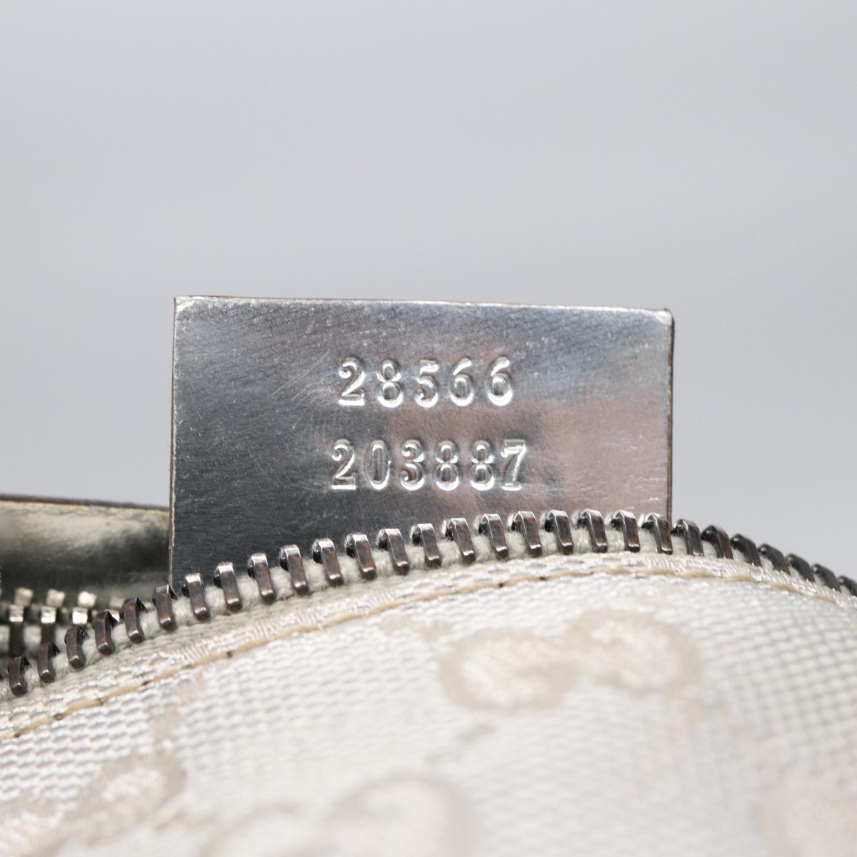 GUCCI GG Canvas Waist bag Silver 28566 Auth 83709