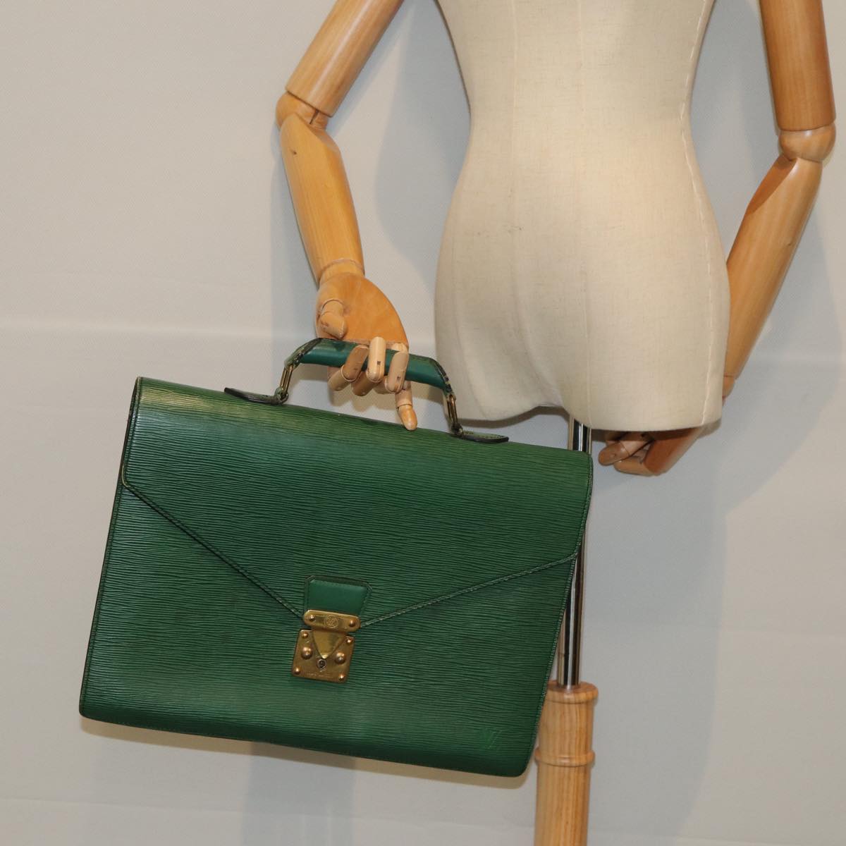 LOUIS VUITTON Epi Serviette Ambassador Business Bag Green M54412 LV Auth 84072