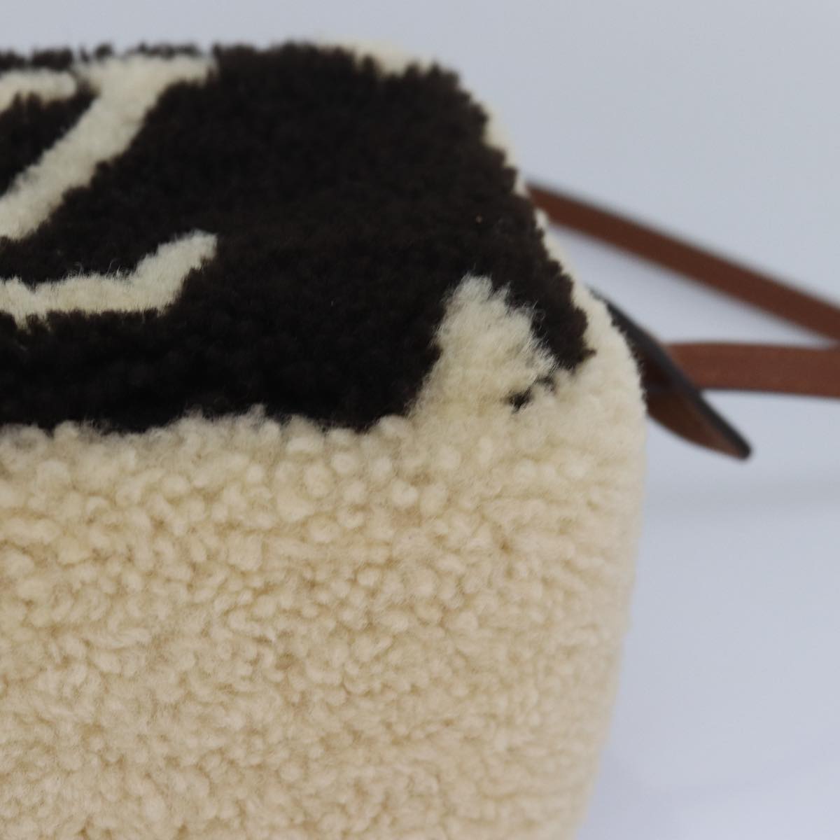 LOUIS VUITTON Monogram Teddy Beach Pouch Beige Black M68599 LV Auth 84395SA