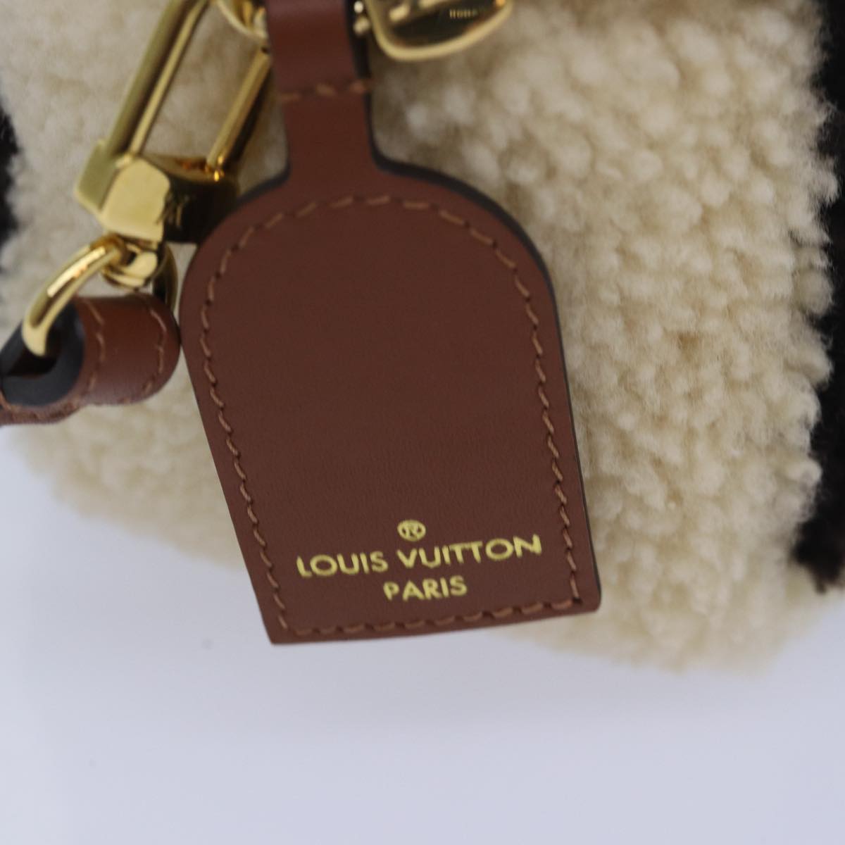 LOUIS VUITTON Monogram Teddy Beach Pouch Beige Black M68599 LV Auth 84395SA