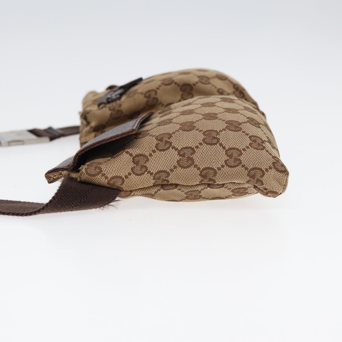 GUCCI GG Canvas Waist bag Beige 28566 Auth 84437