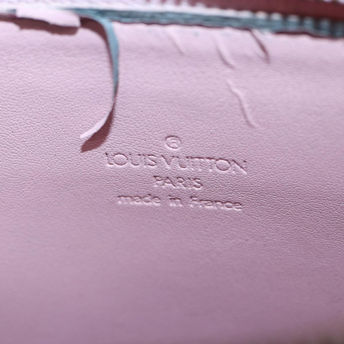 LOUIS VUITTON Monogram Vernis Motto Pouch Marshmallow Pink M91312 LV Auth 84628